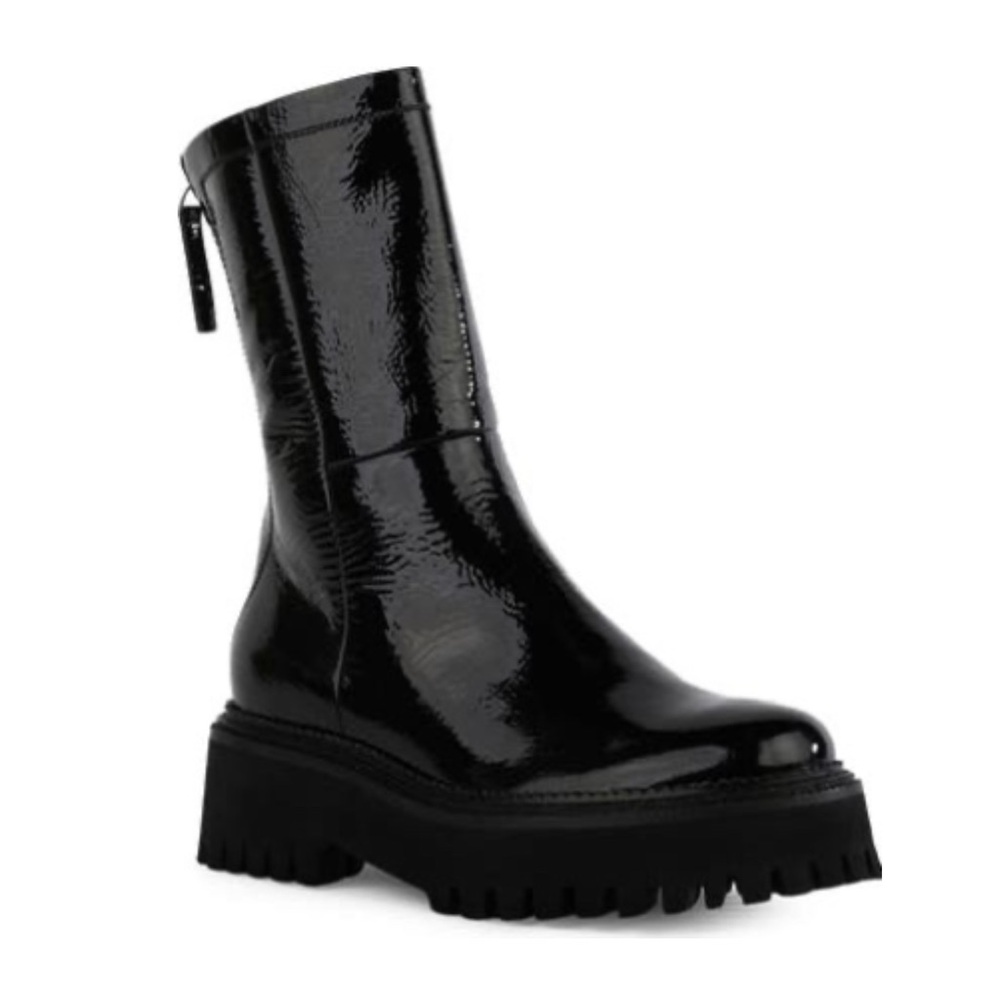 Last Chance Patent Leather Ankle boots